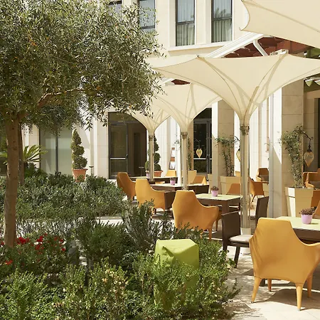 Szálloda The Westin 5*